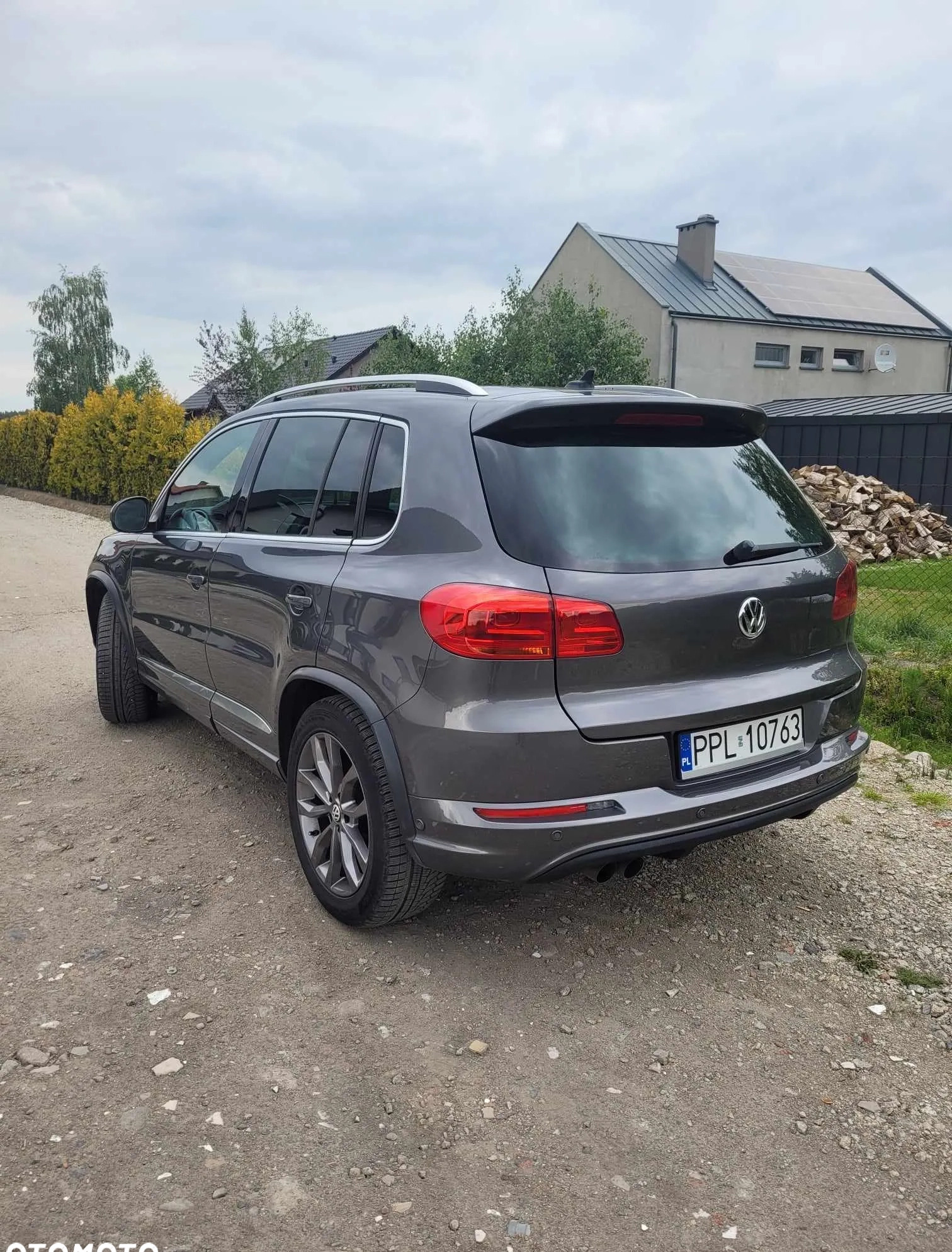 Volkswagen Tiguan cena 63800 przebieg: 157000, rok produkcji 2014 z Pleszew małe 92